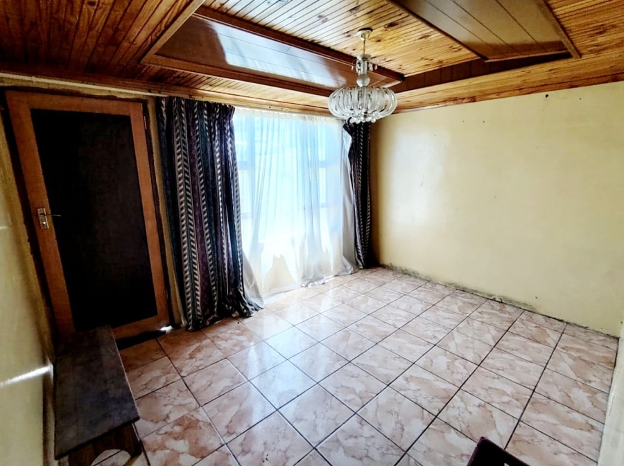 4 Bedroom Property for Sale in Mdantsane Nu 17 Eastern Cape